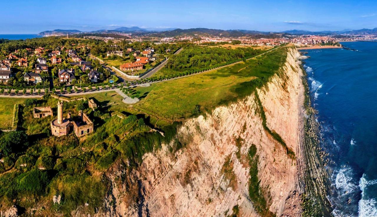 Casa Carlini Bed & Breakfast Getxo Bagian luar foto