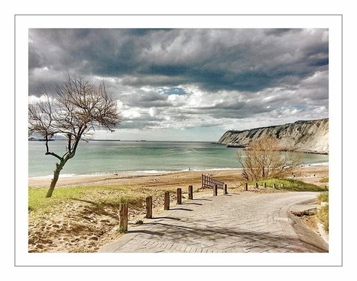 Casa Carlini Bed & Breakfast Getxo Bagian luar foto